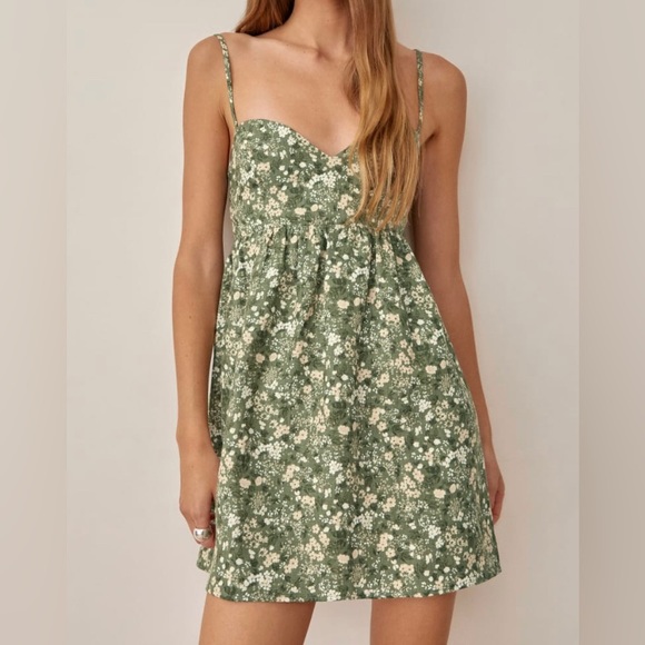 Green Reformation Martin Linen Dress, Size 4 - Picture 2 of 7